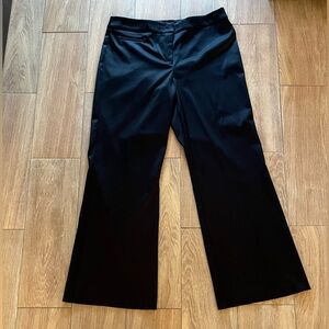 NWOT JS Boutique beautiful shiny flare dress pants